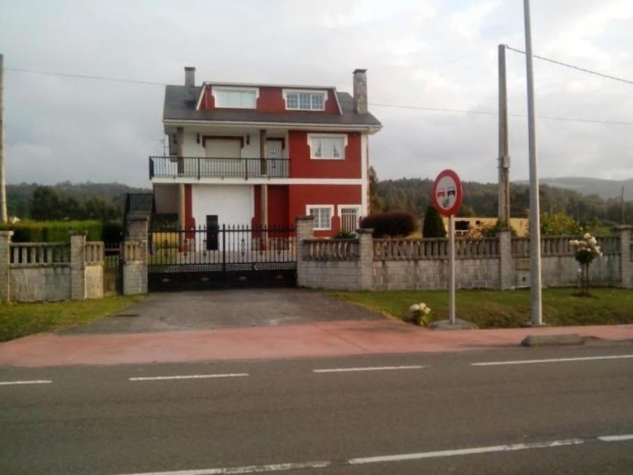 Apartamento En Las Afueras Ribadeo Ngoại thất bức ảnh