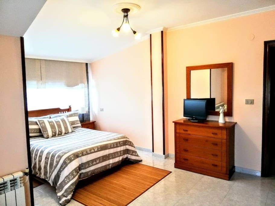 Apartamento En Las Afueras Ribadeo Ngoại thất bức ảnh